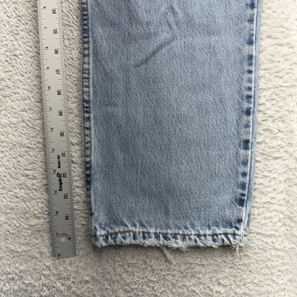 Vintage Levis 550 Relaxed Fit Jeans Mens 34x36 Light Wash Blue Tapered 90s 0550